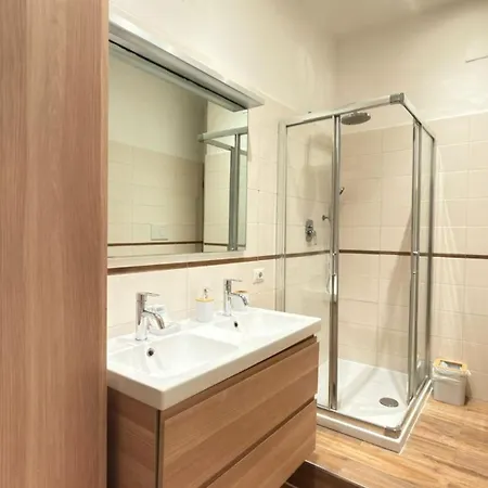 Cozy Flat In Rome-3